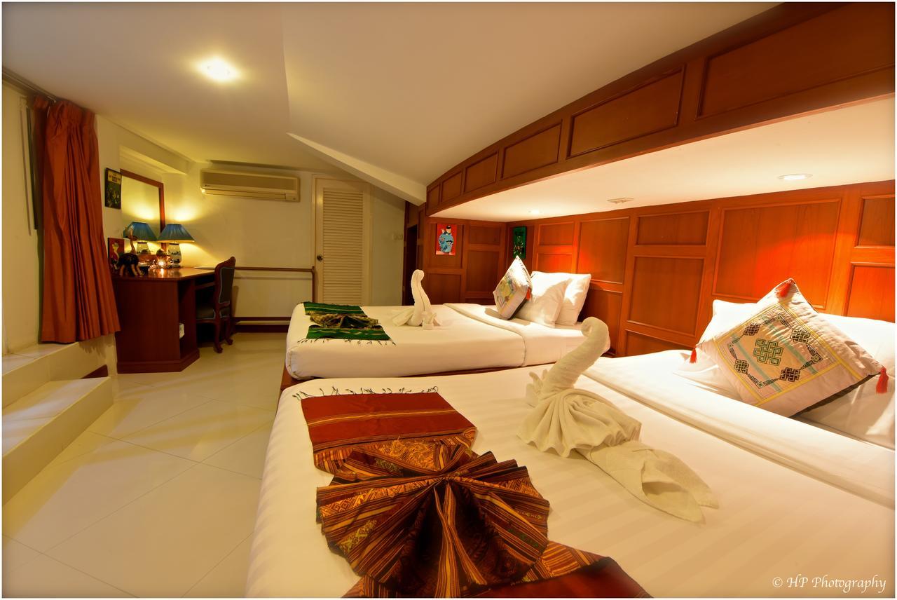 Villa Regtuk Patong Buitenkant foto