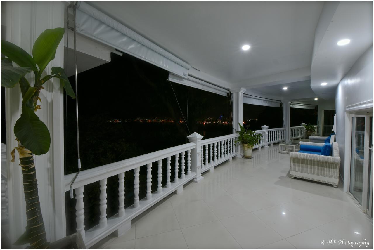 Villa Regtuk Patong Buitenkant foto